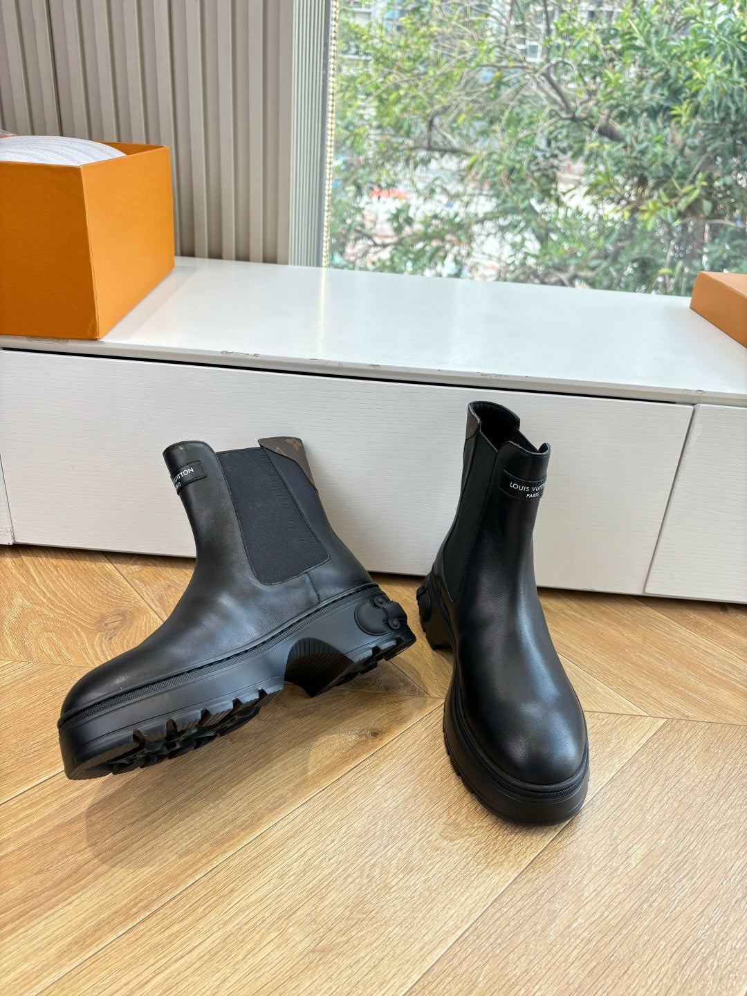 Louis Vuitton unisex black chelsea boots, pull-on style, low tread sole