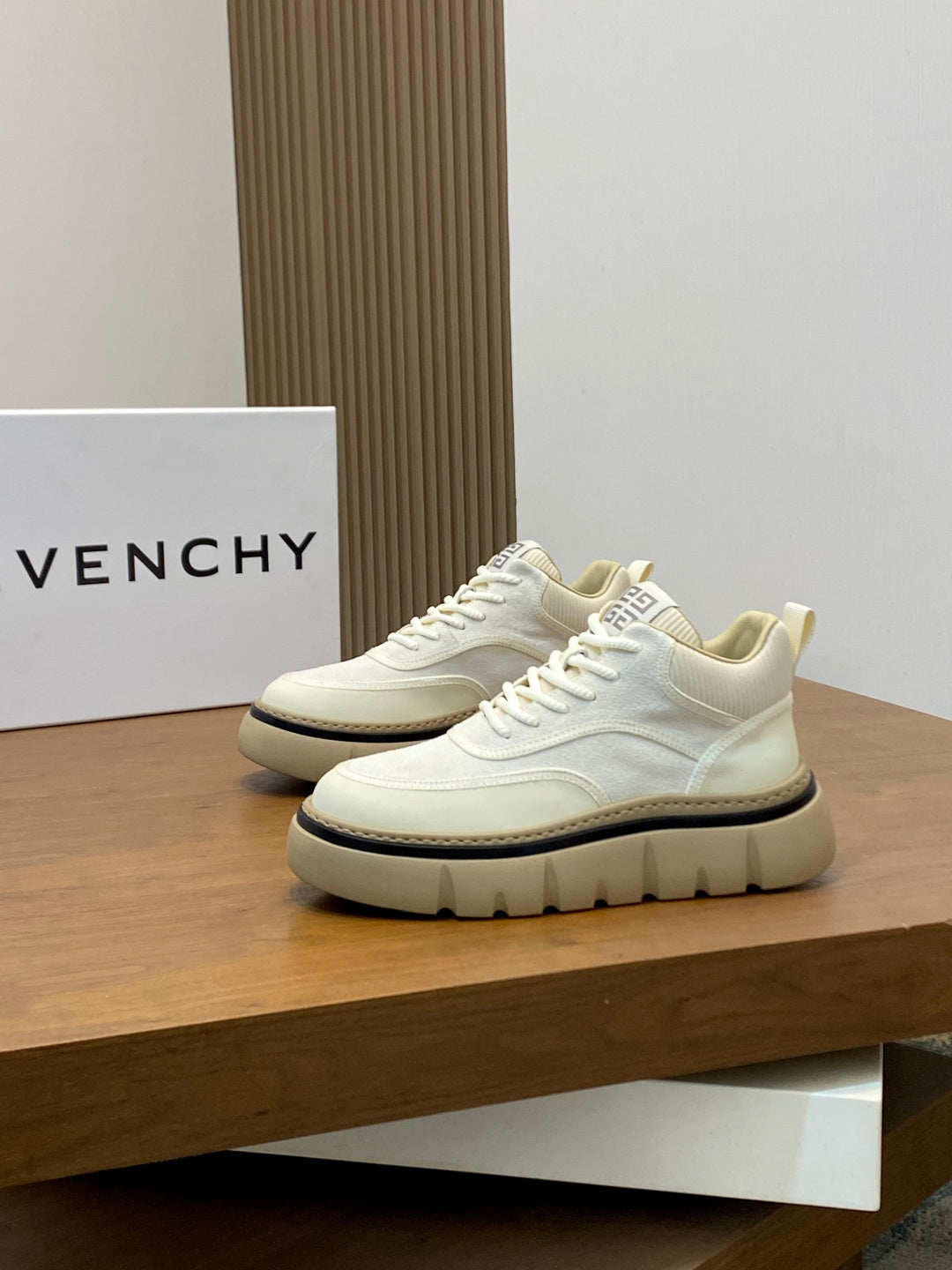 Luxury Shoes Givenchy