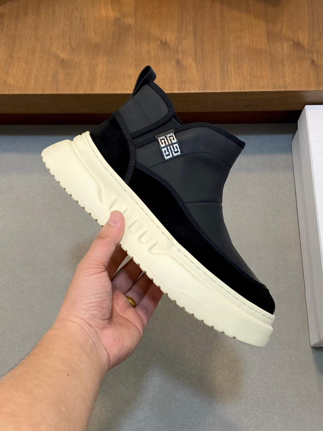 Luxury Shoes Givenchy