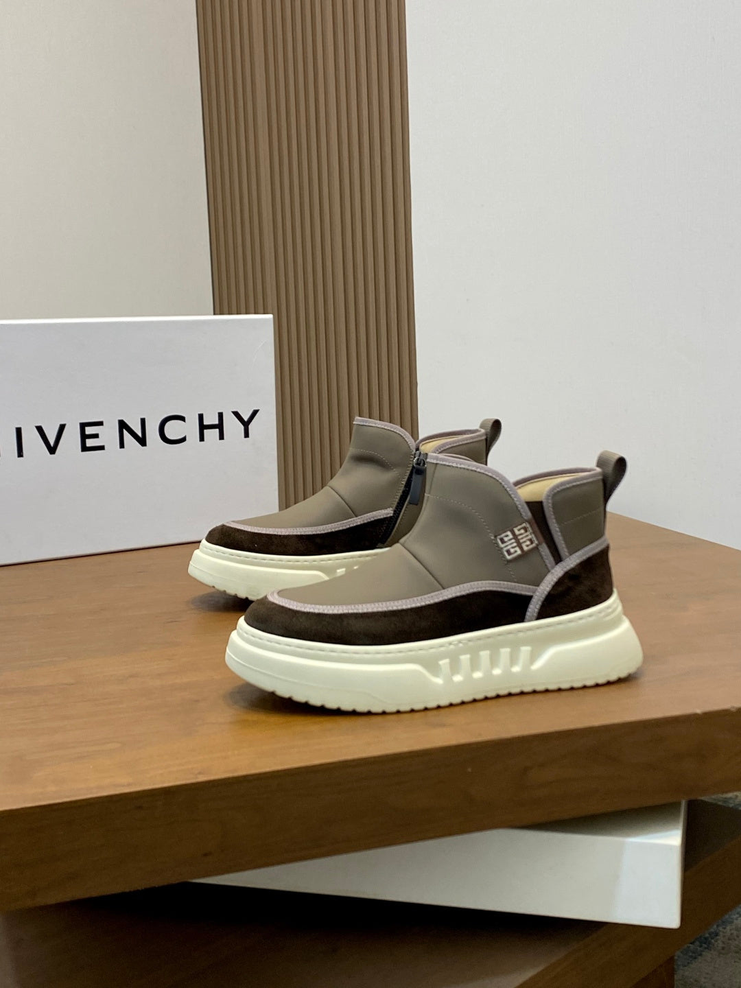 Luxury Shoes Givenchy