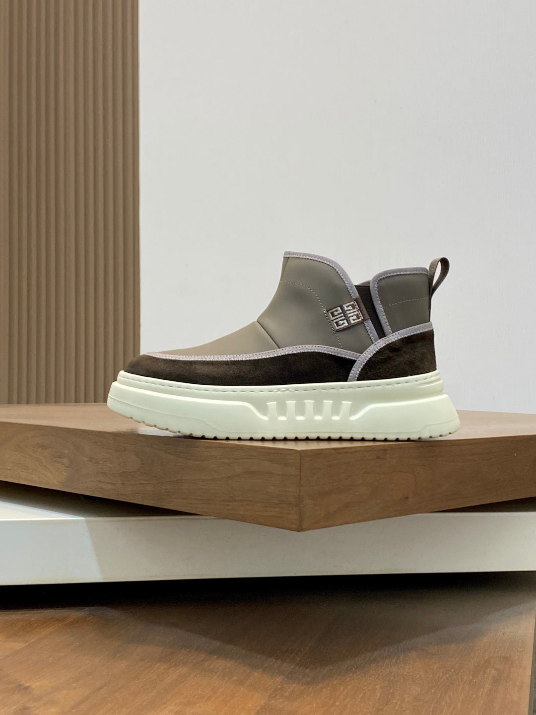 Luxury Shoes Givenchy