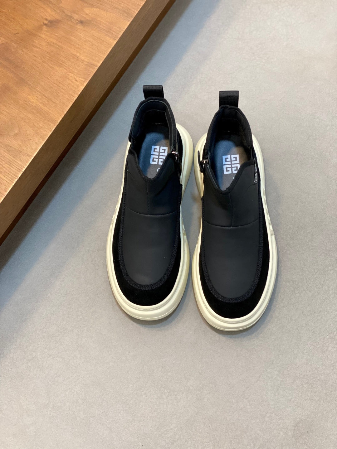 Luxury Shoes Givenchy