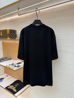 Dark short-sleeve T-shirt, crew neck, plain back