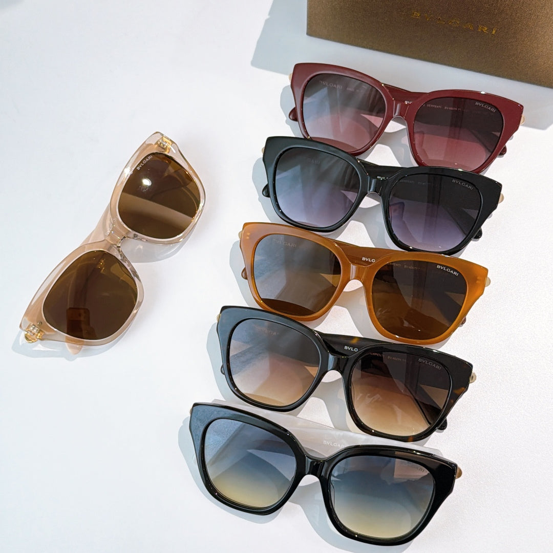 Sunglasses set with mixed frames and tinted lenses in black, brown, blue and orange
