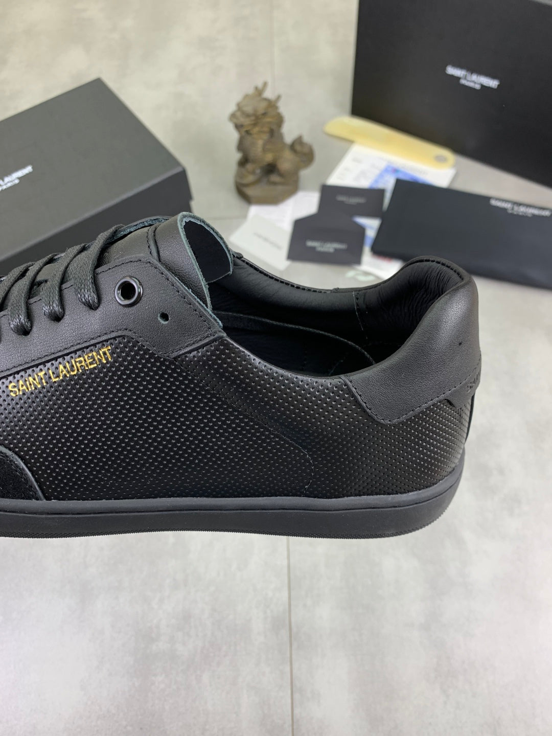 Luxury Shoes YSL Unisex