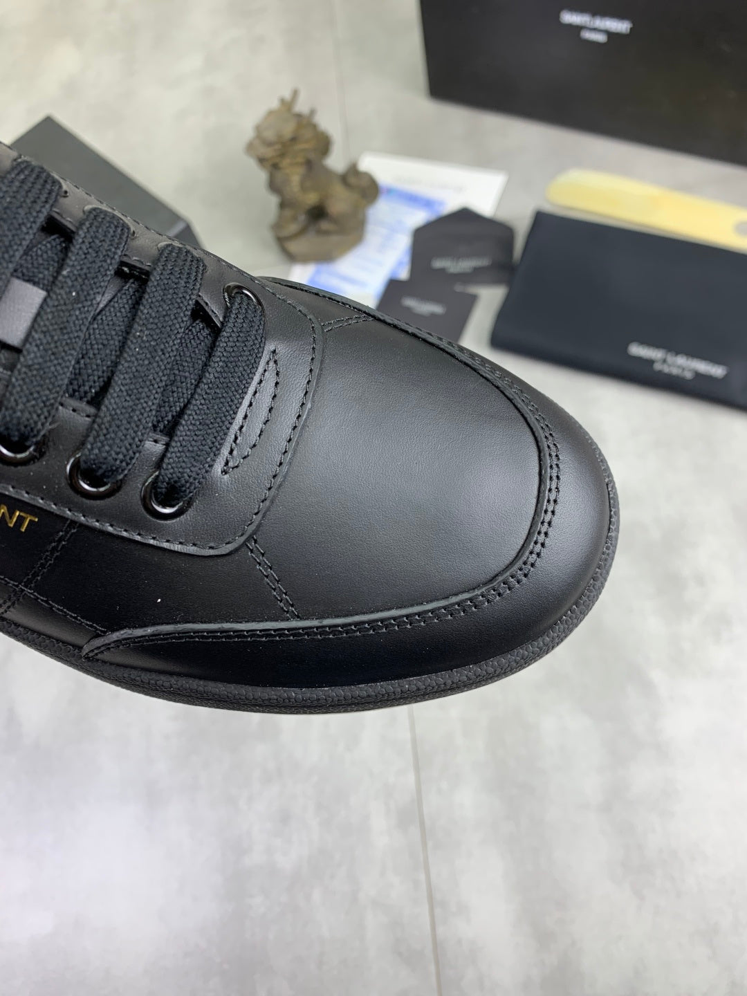 Luxury Shoes YSL Unisex
