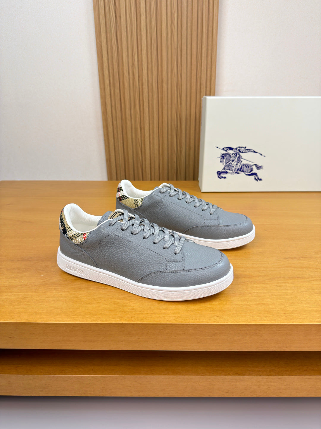 Burberry light gray leather lace-up sneakers with white rubber sole