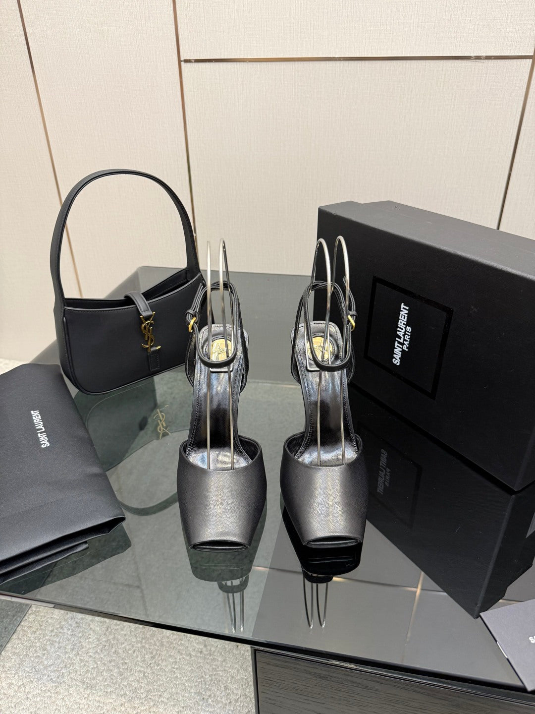 Luxury Shoes YSL Ladies