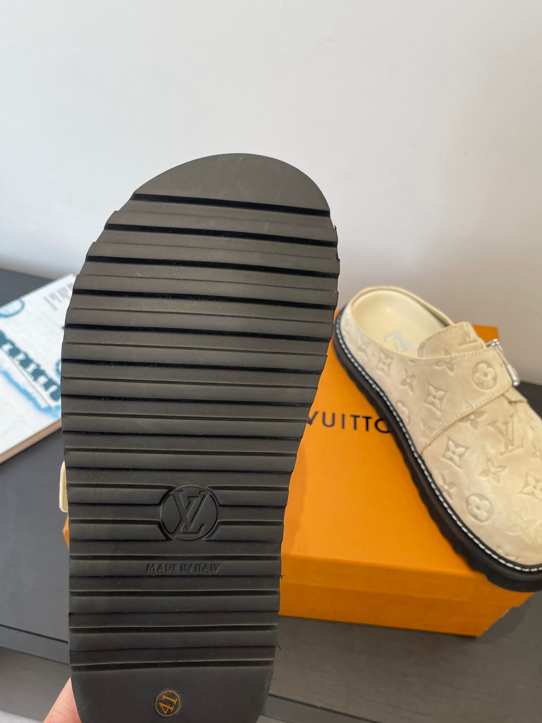 Luxury Shoes Louis Vuitton Sandals