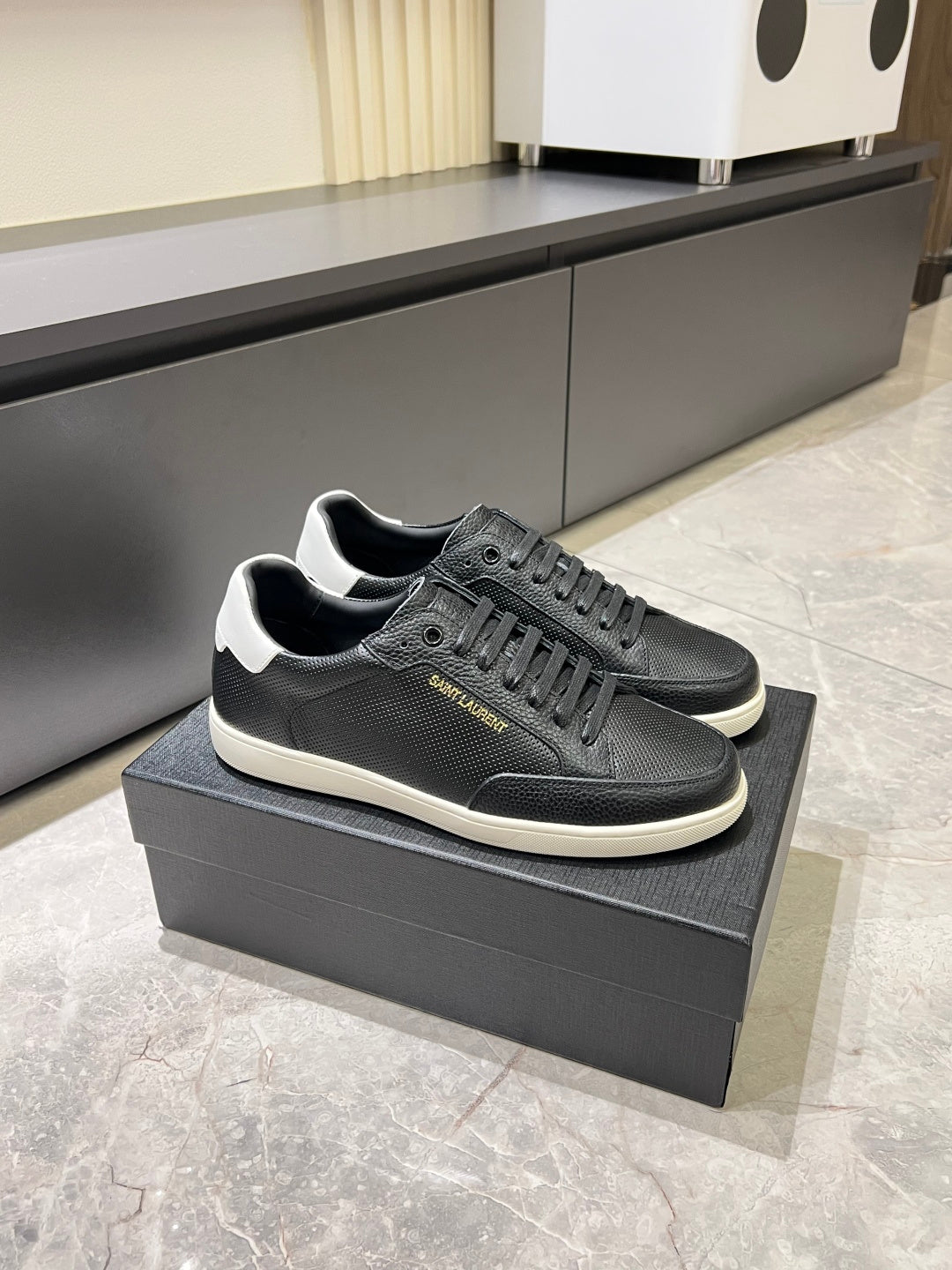 Luxury Shoes YSL Unisex