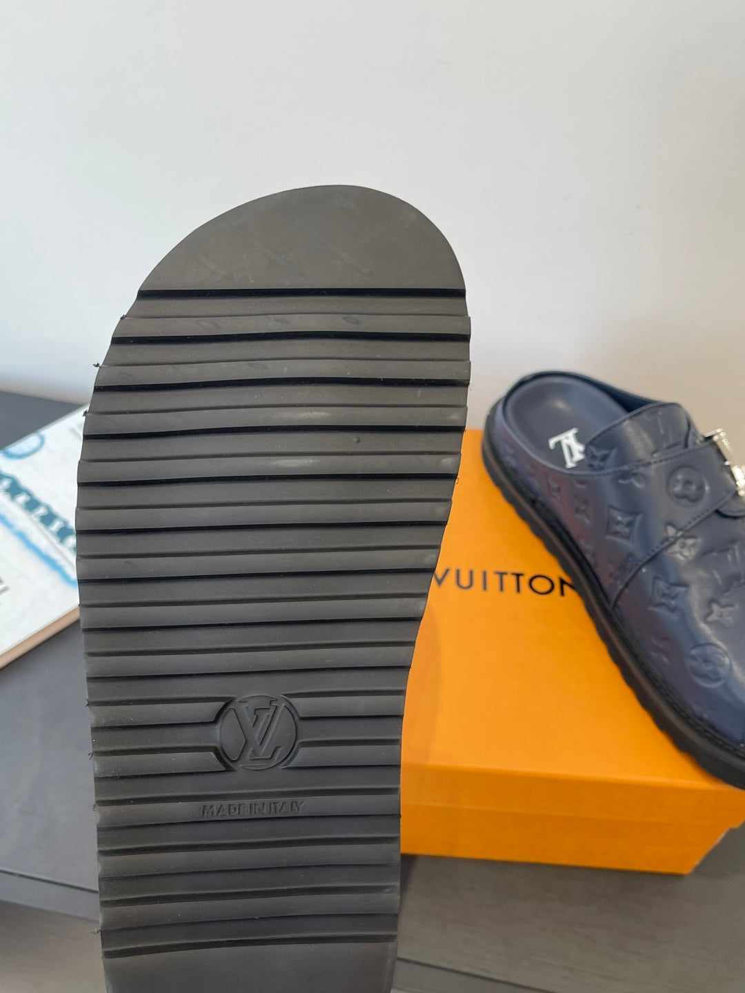 Luxury Shoes Louis Vuitton Sandals