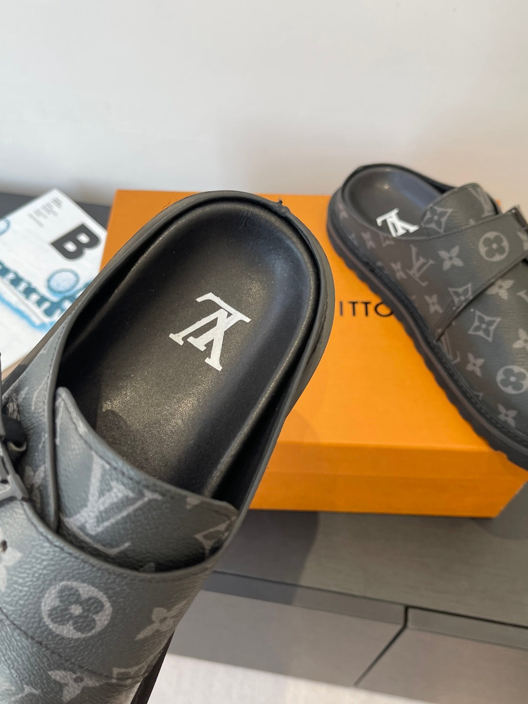 Luxury Shoes Louis Vuitton Sandals