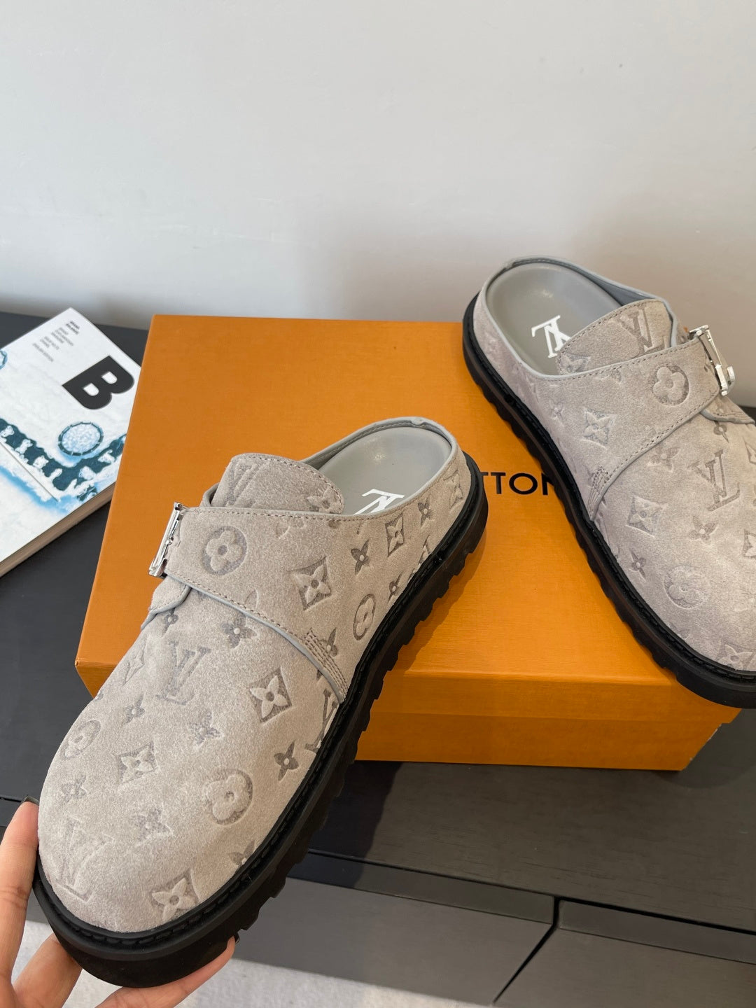 Luxury Shoes Louis Vuitton Sandals