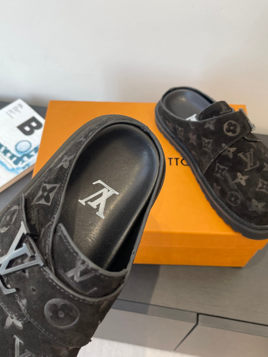 Luxury Shoes Louis Vuitton Sandals