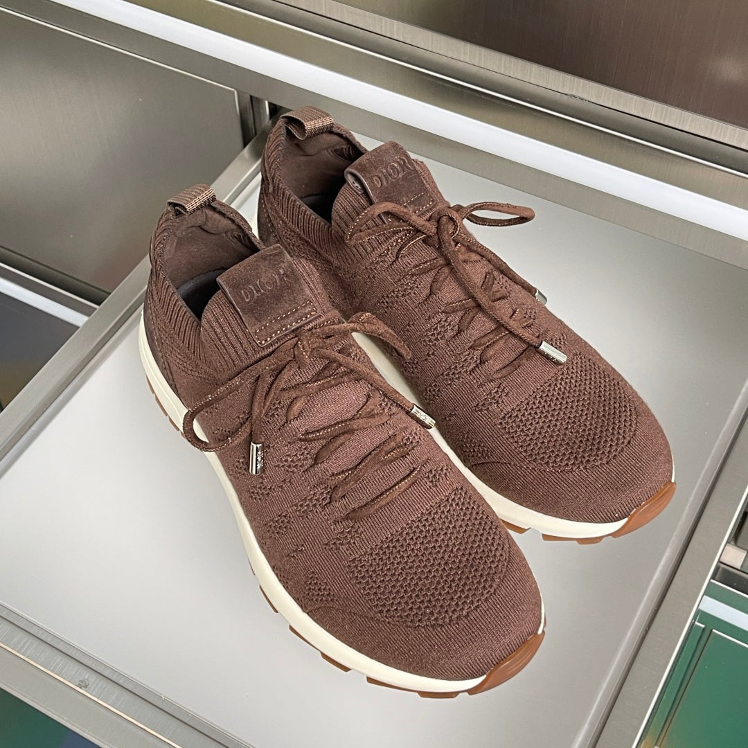 Dior unisex sneakers in dark brown knit with lace-up and cushioned white soles