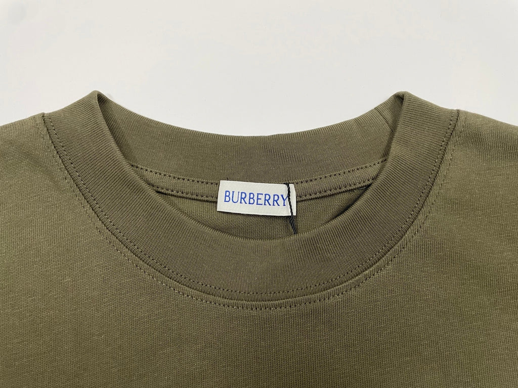 Burberry short-sleeve T-shirt neckline in olive with brand label at inner collar