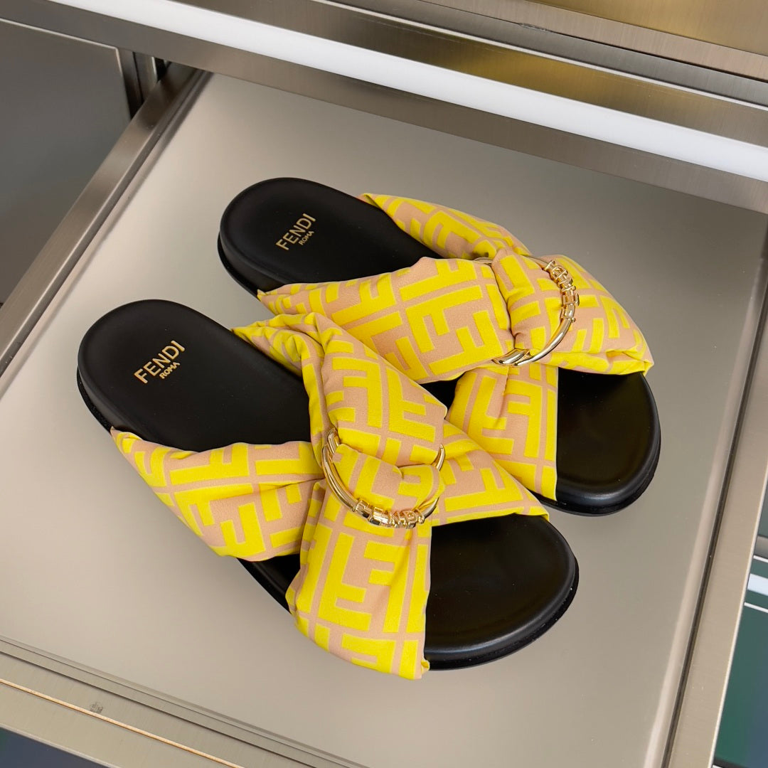 Luxury Shoes Fendi Sandals
