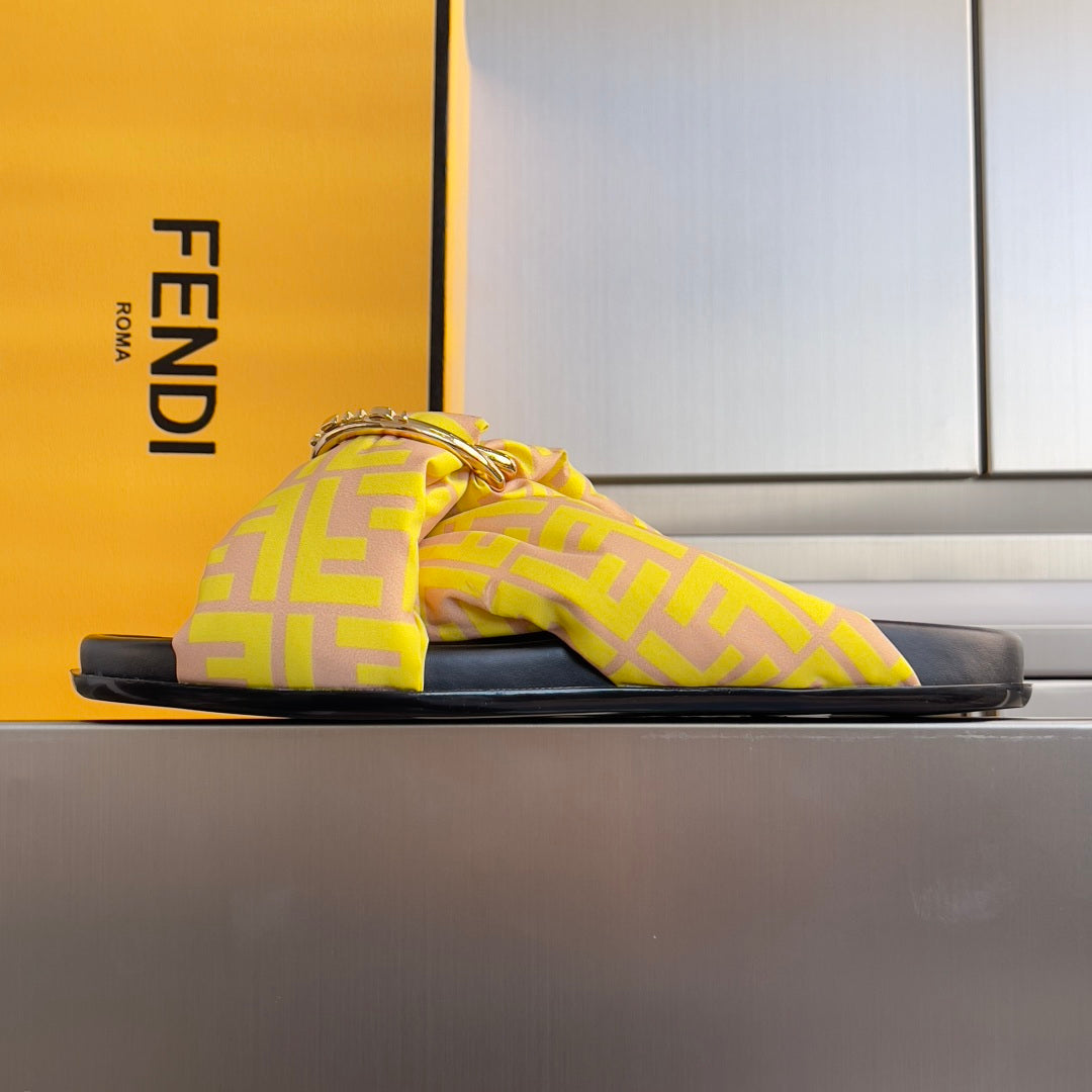 Luxury Shoes Fendi Sandals