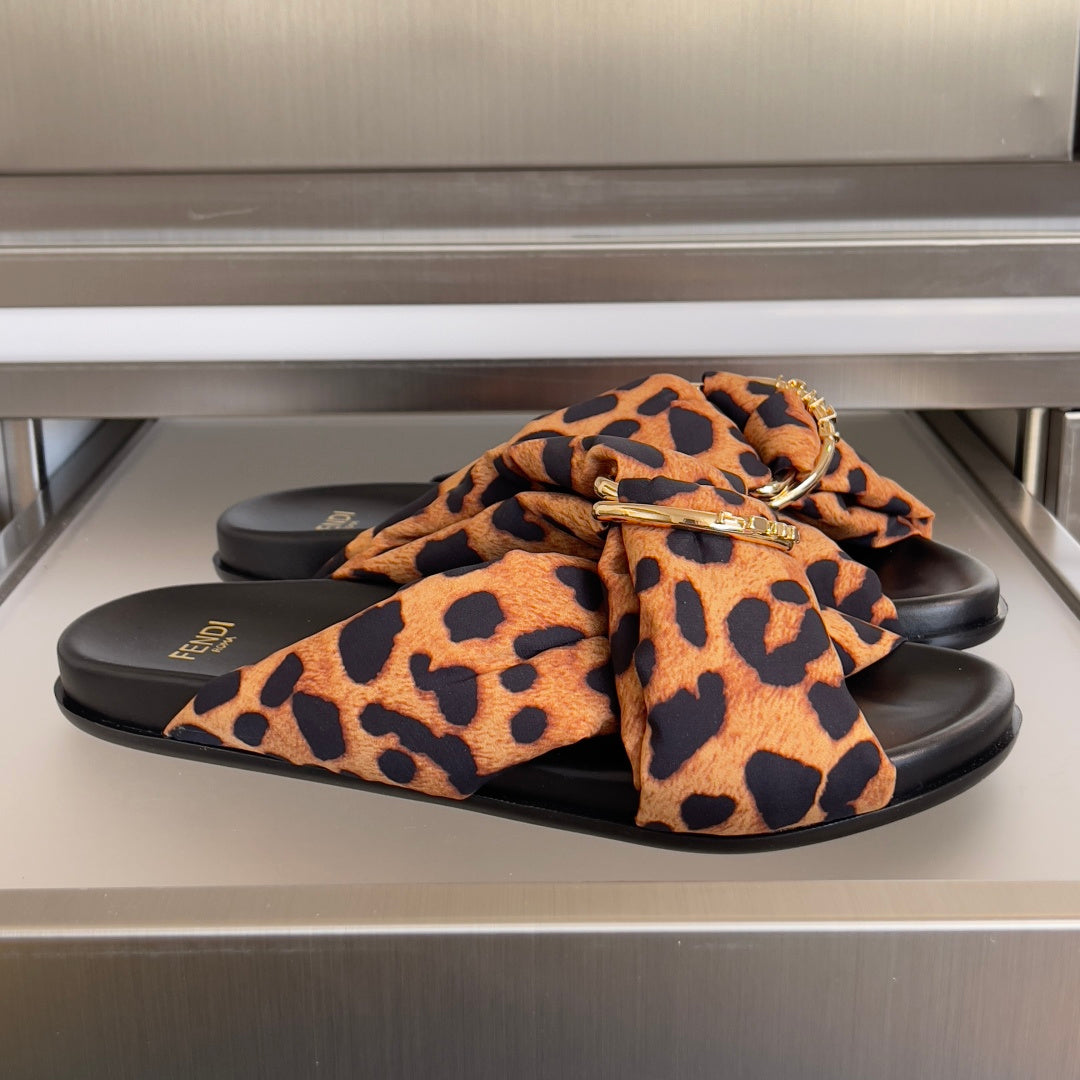 Luxury Shoes Fendi Sandals