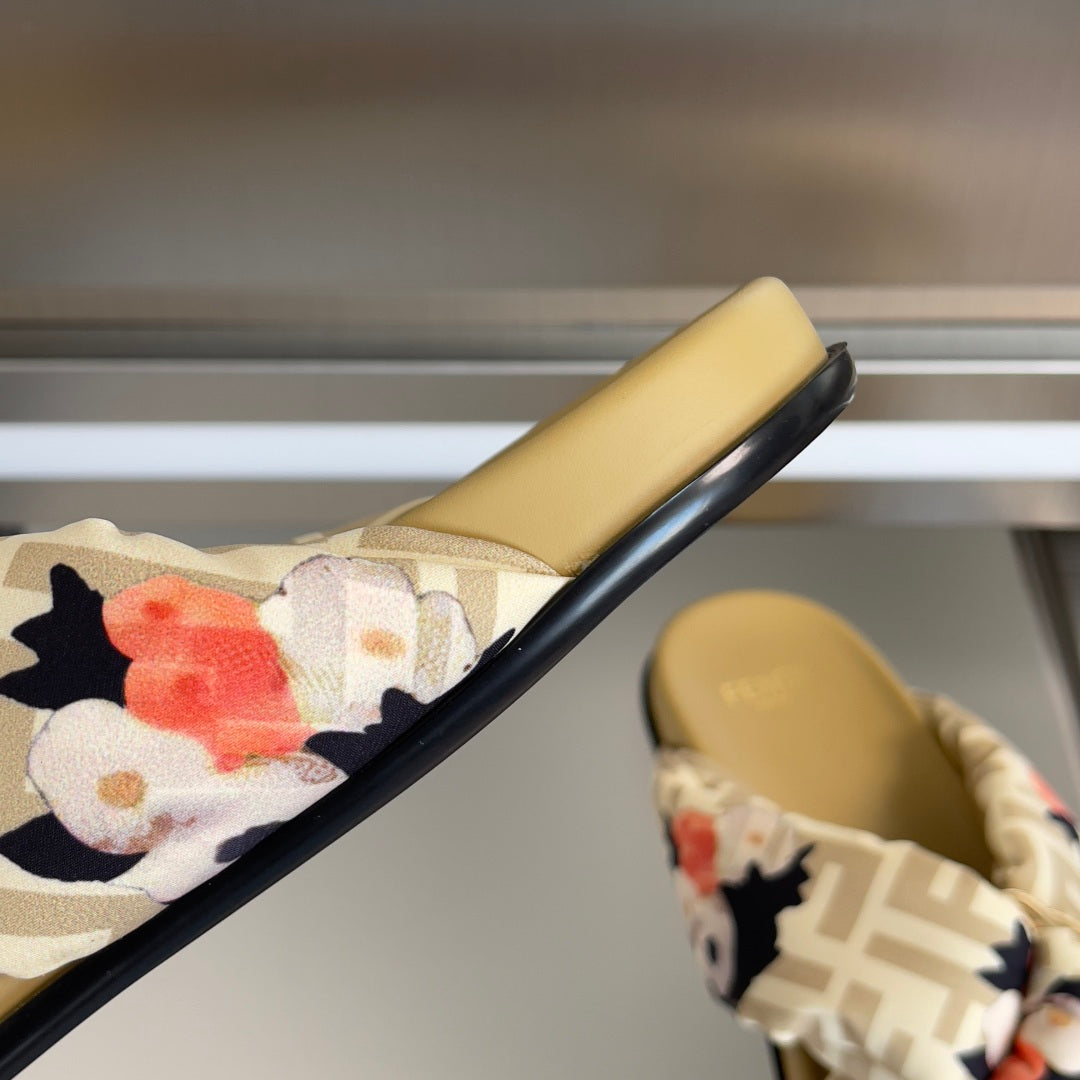 Luxury Shoes Fendi Sandals