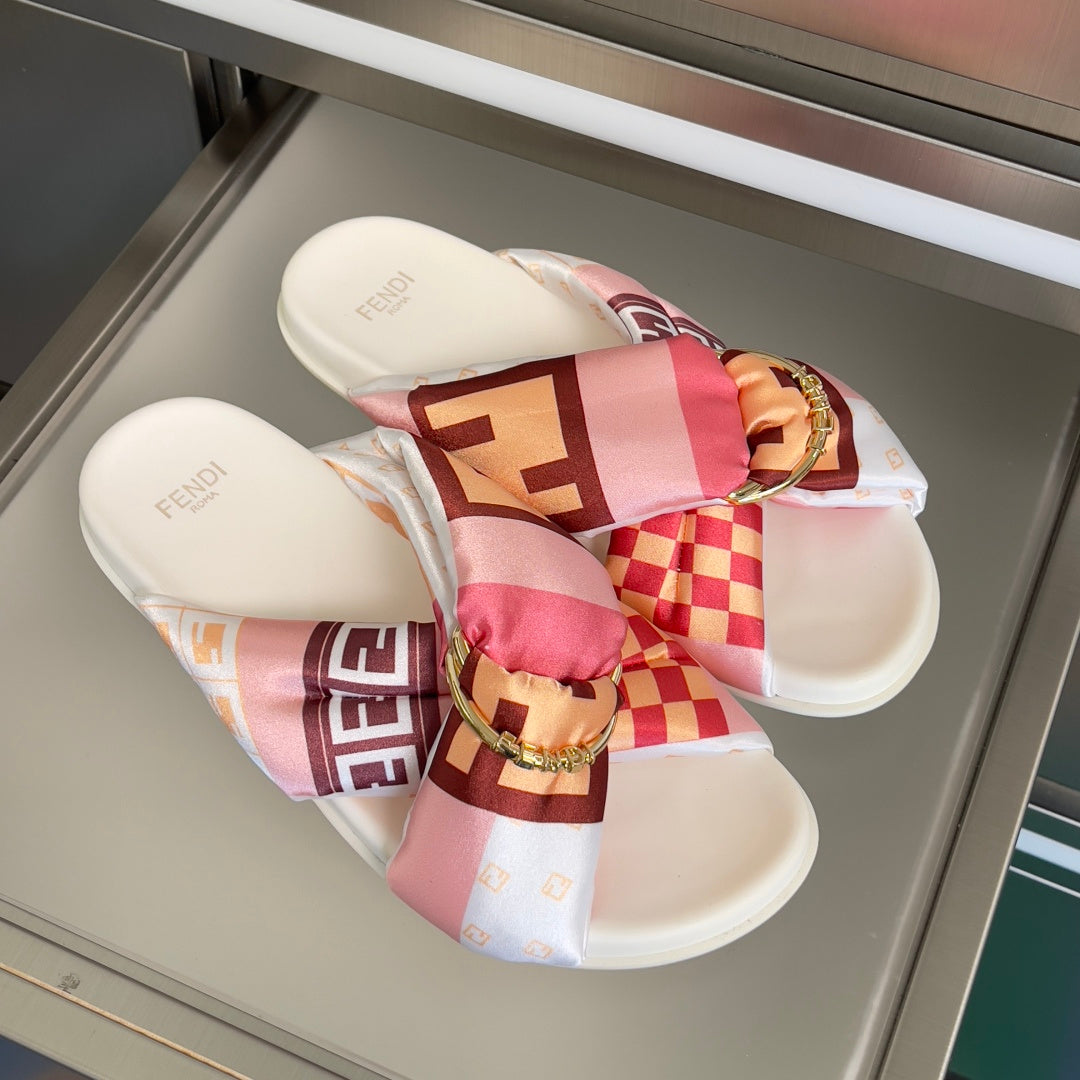 Luxury Shoes Fendi Sandals