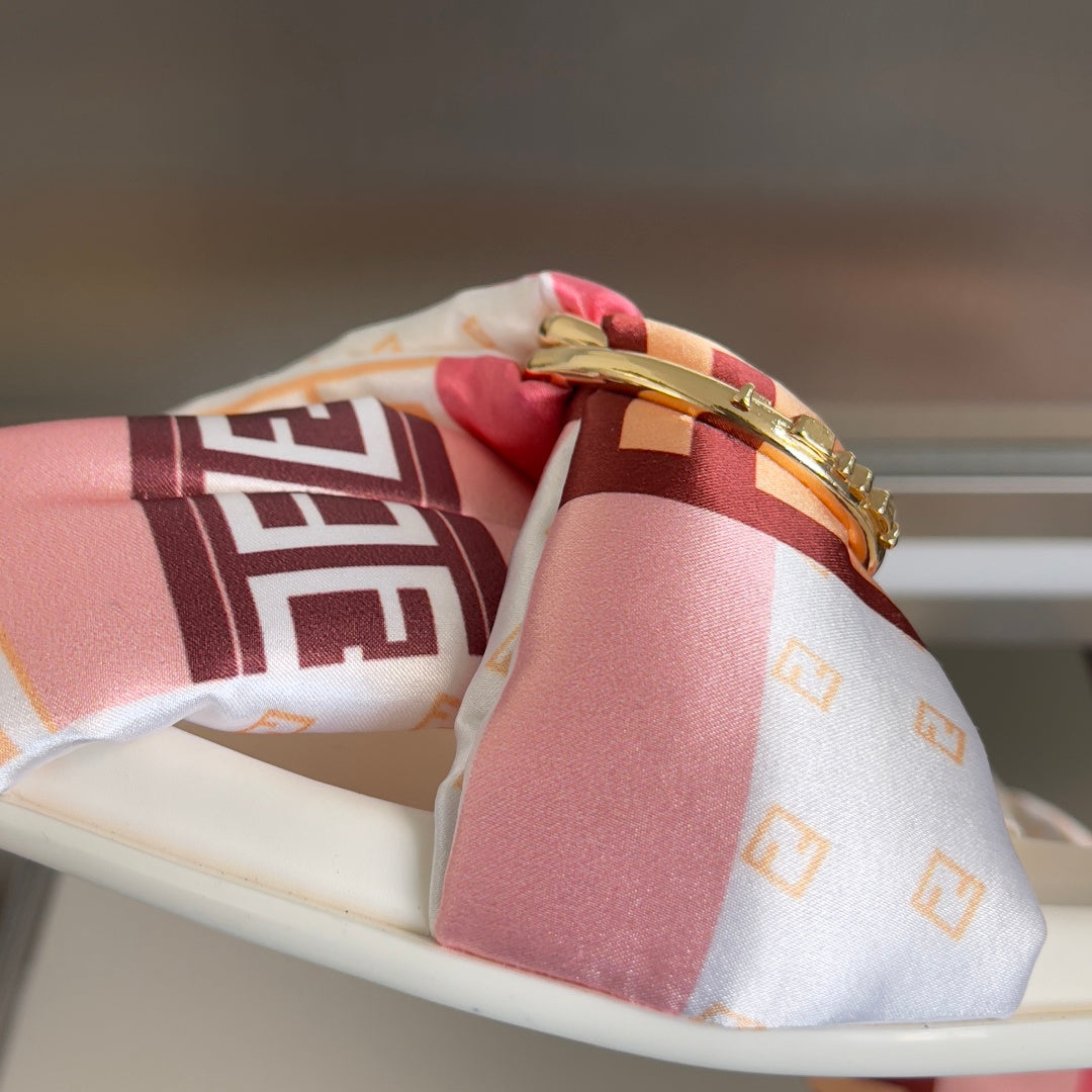 Luxury Shoes Fendi Sandals