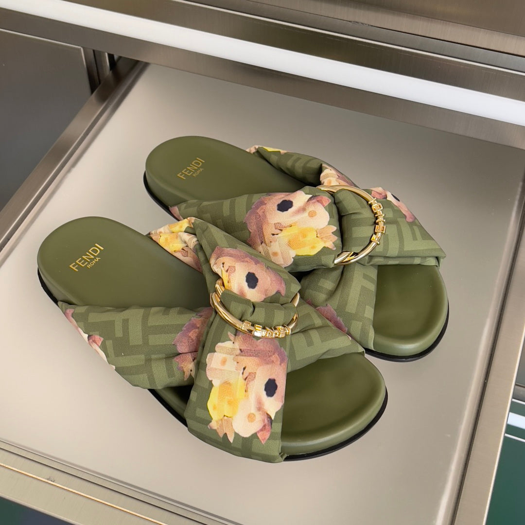 Luxury Shoes Fendi Sandals