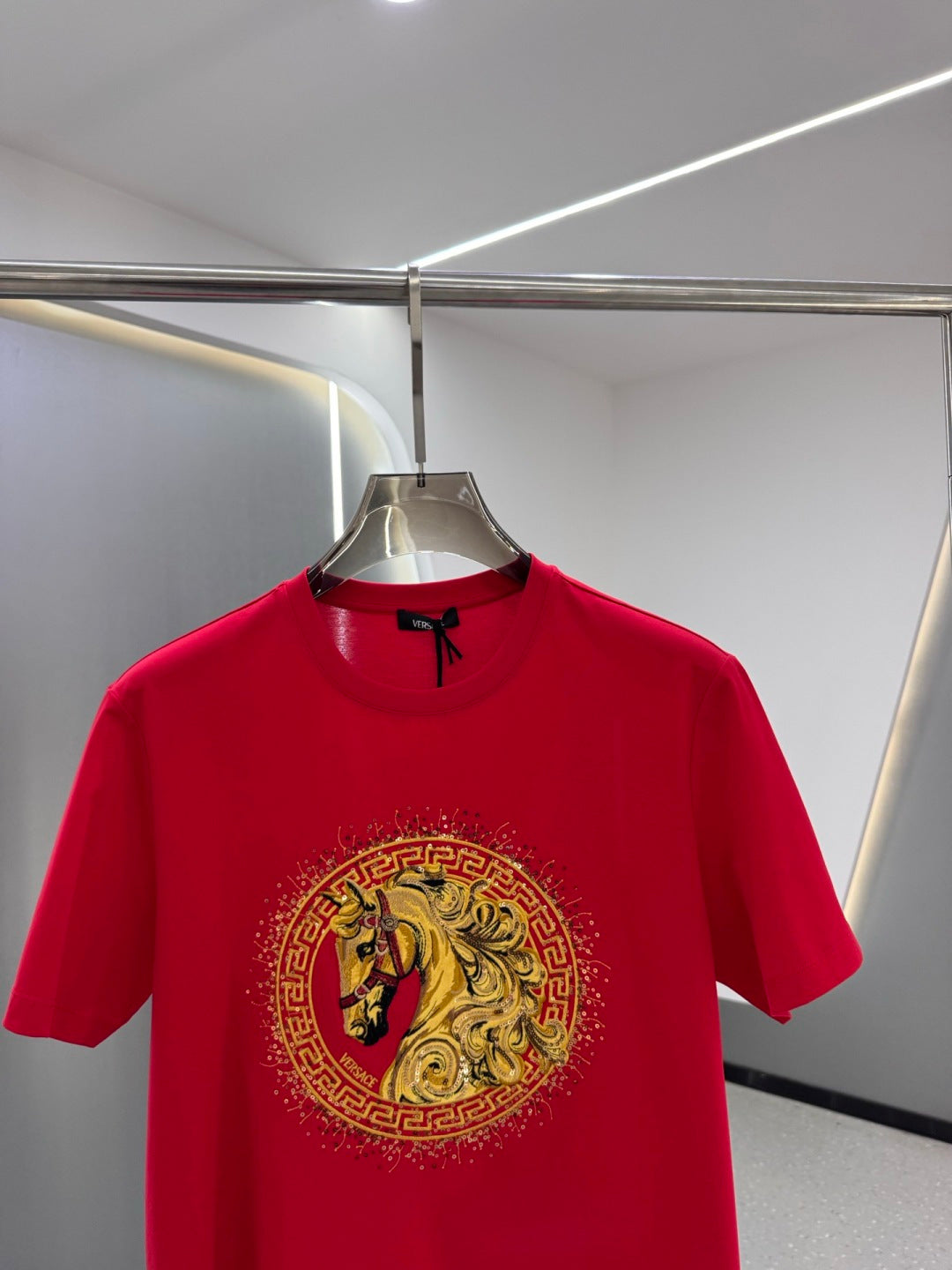 Versace red T-shirt with gold and multicolor horse Medallion print
