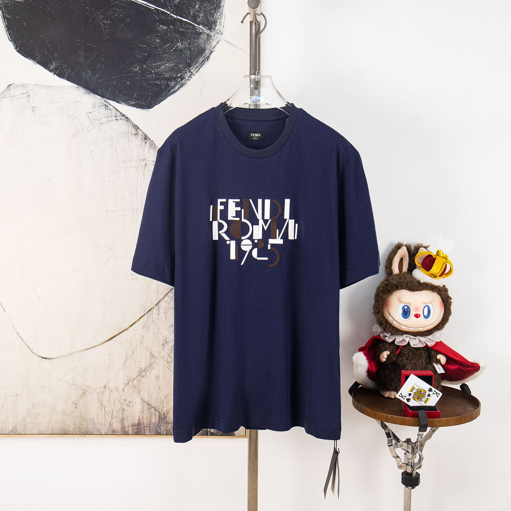 Fendi short-sleeve T-shirt in dark navy with large graphic logo print on front