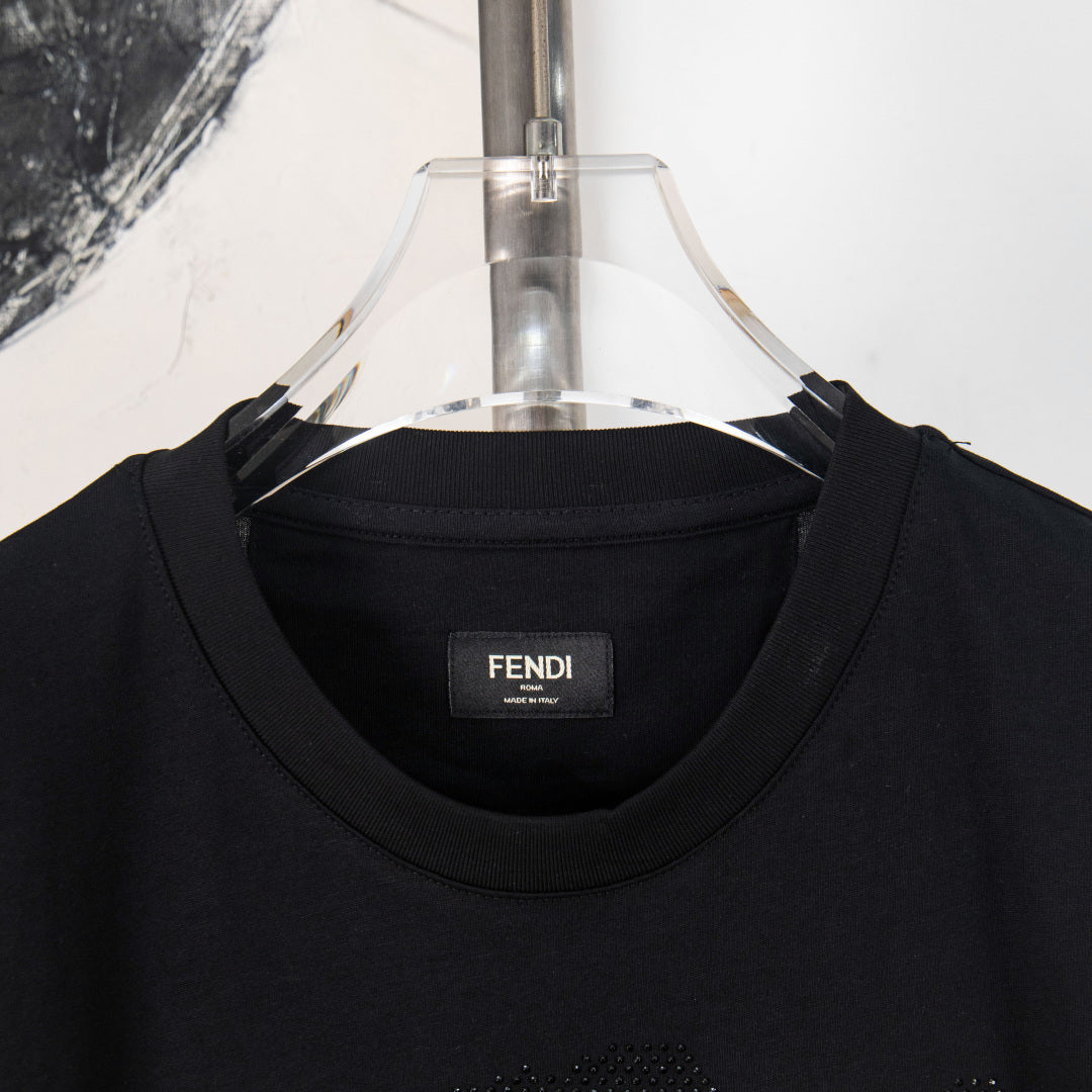 Fendi black crewneck T-shirt with FENDI Roma neck label