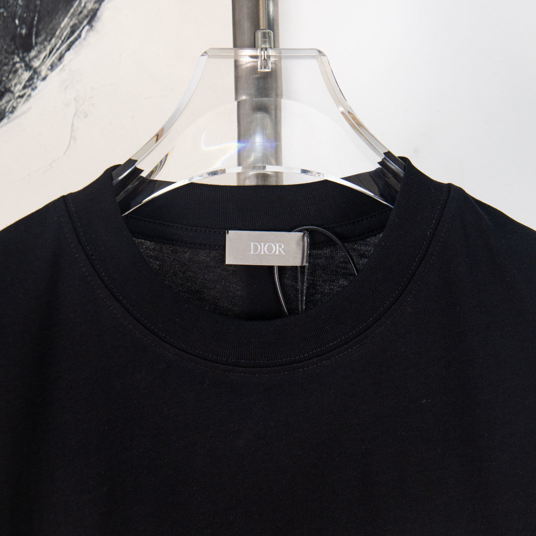 Black Dior T-shirt neckline with DIOR label