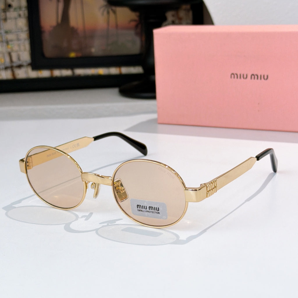 Round sunglasses with gold-tone frame and light beige tinted lenses