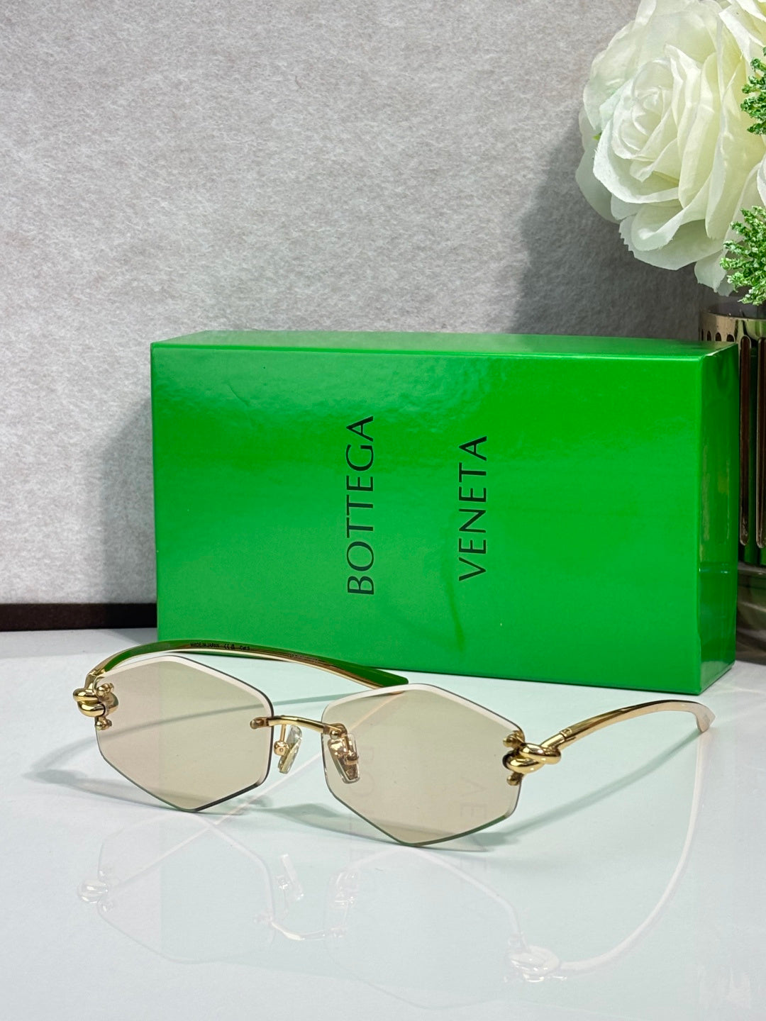 Bottega Veneta Glasses