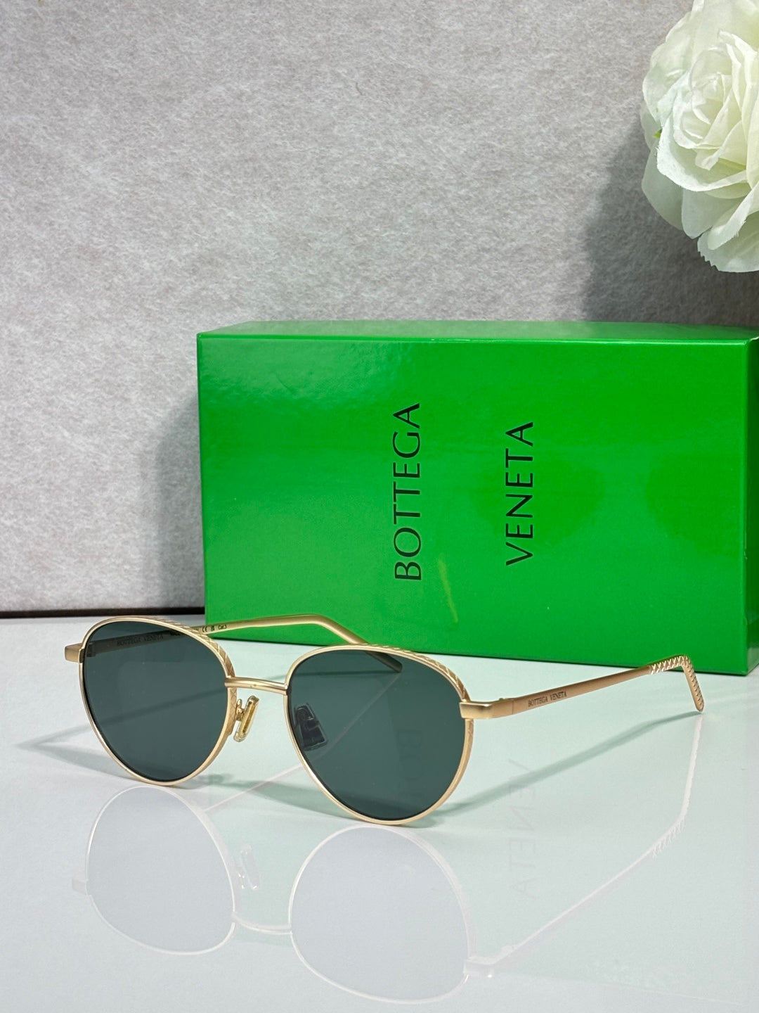 Bottega Veneta Glasses