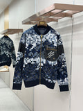 Zip-up jacket with blue/white check knit, stand collar, gold zipper