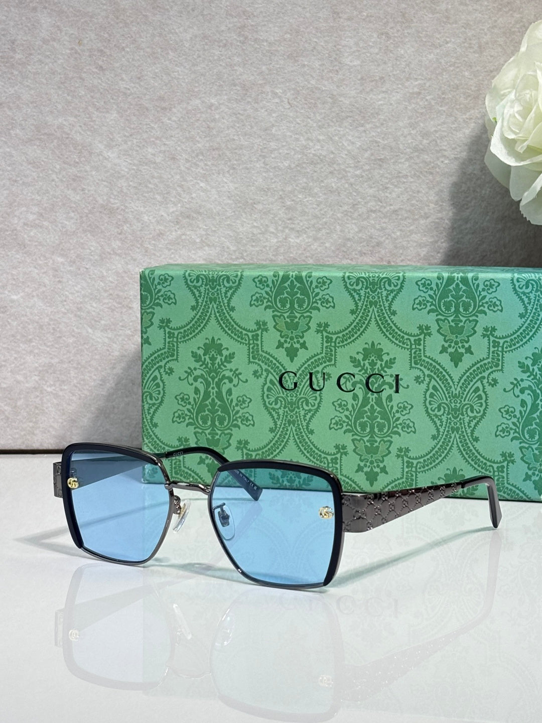 Gucci Glasses