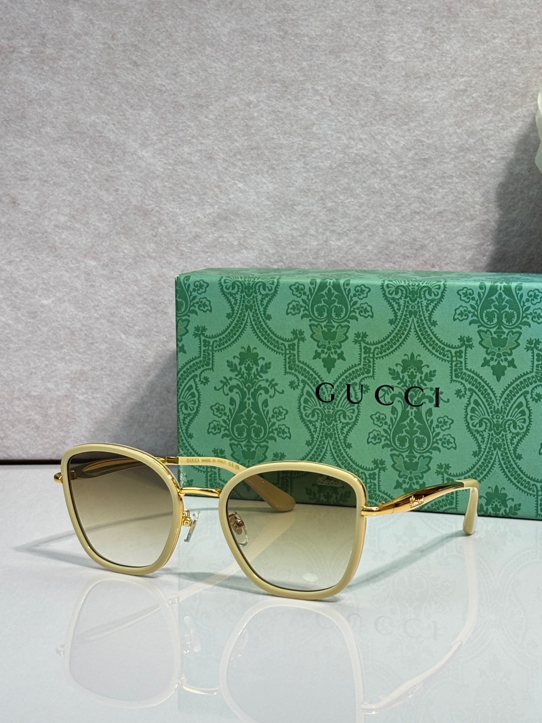 Gucci Glasses