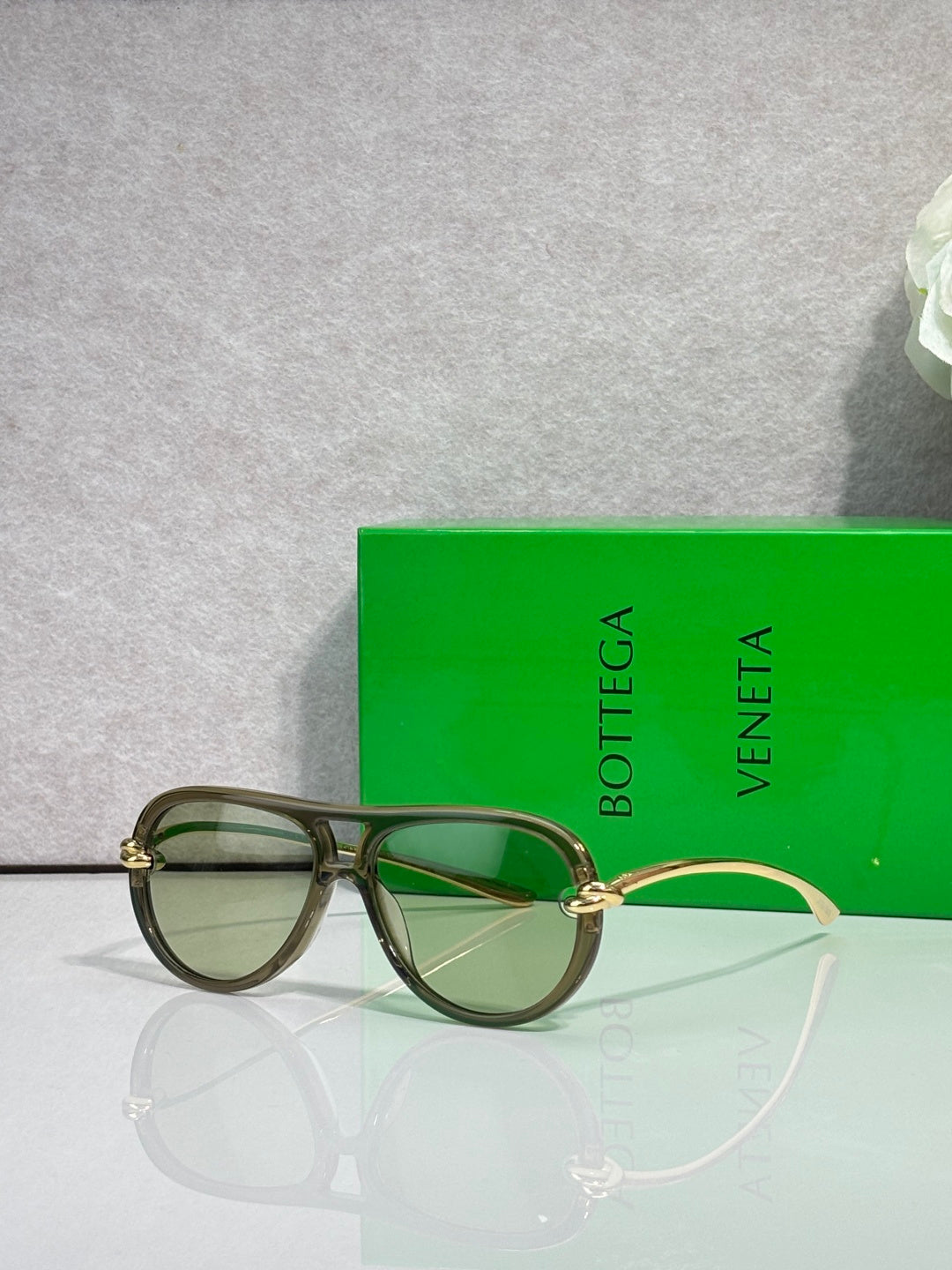 Bottega Veneta Glasses