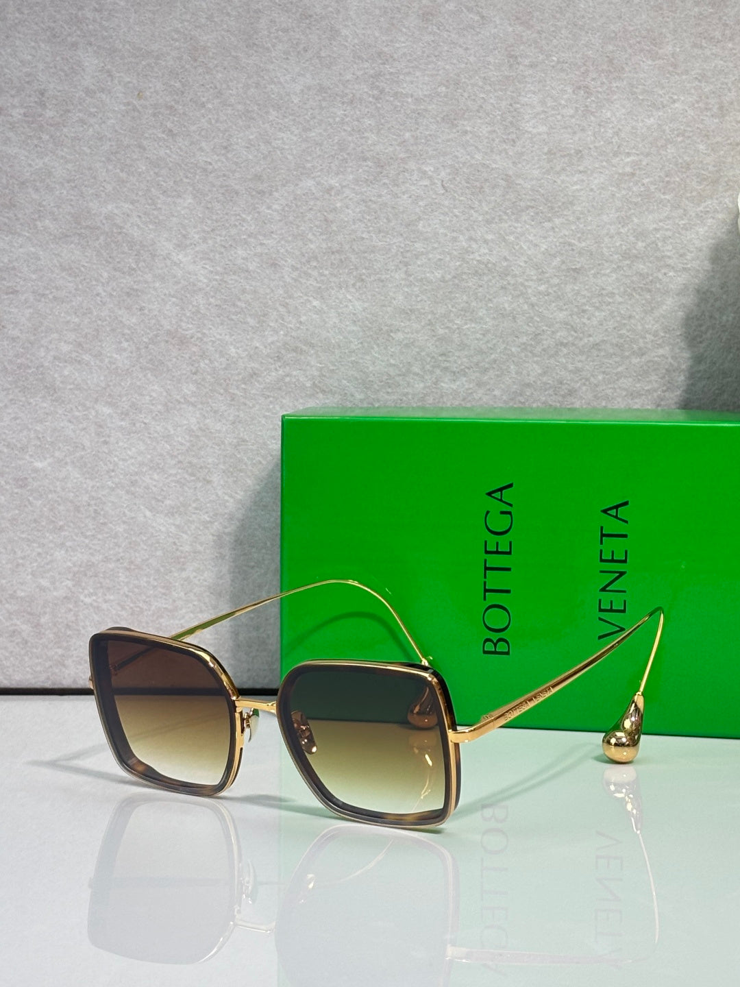 Bottega Veneta Glasses