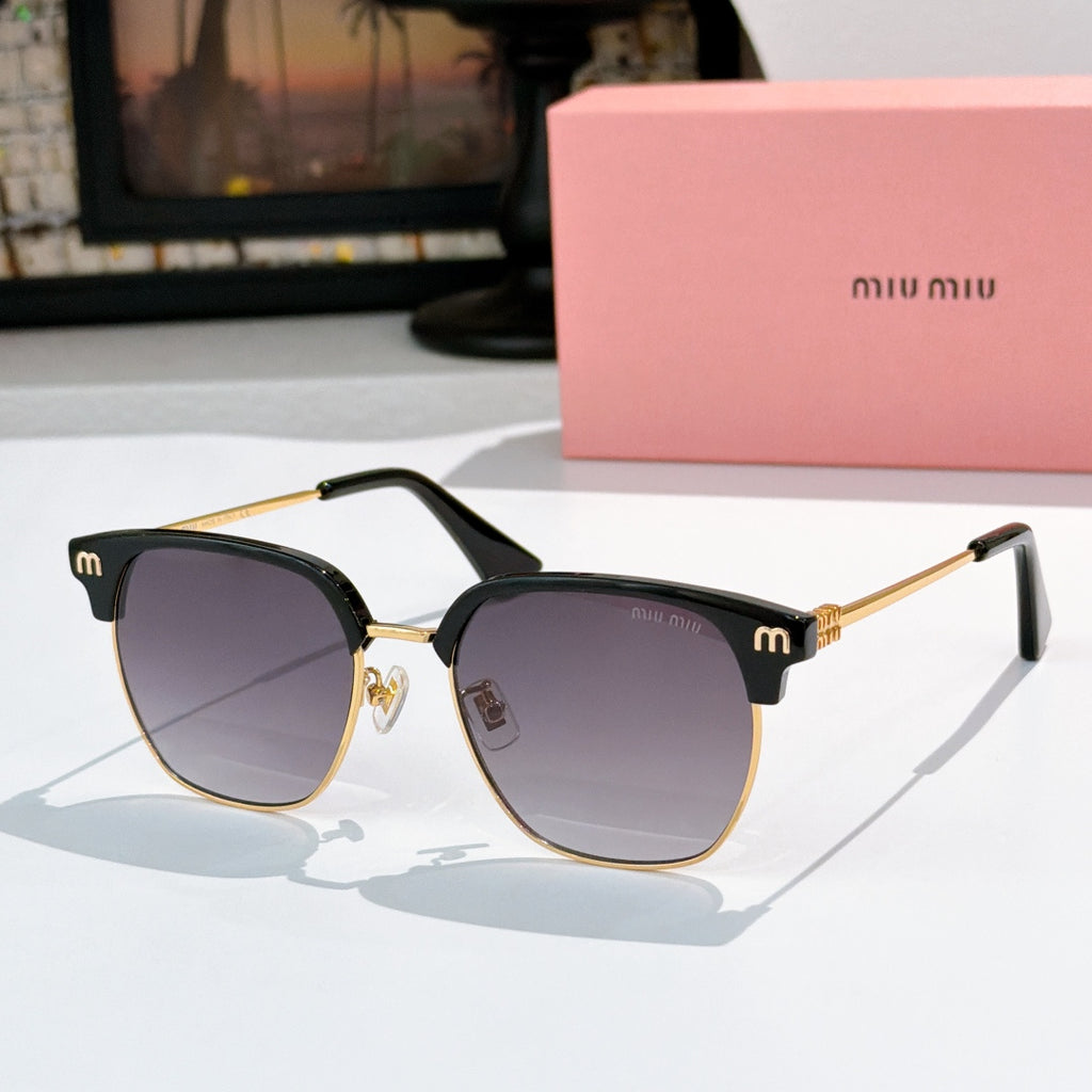 Sunglasses with purple lenses and tortoiseshell black frame, gold-toned hinges, logo detail