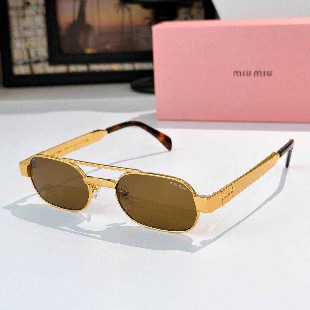Sunglasses with gold metal frame, dark lenses, and tortoise-pattern temple tips.