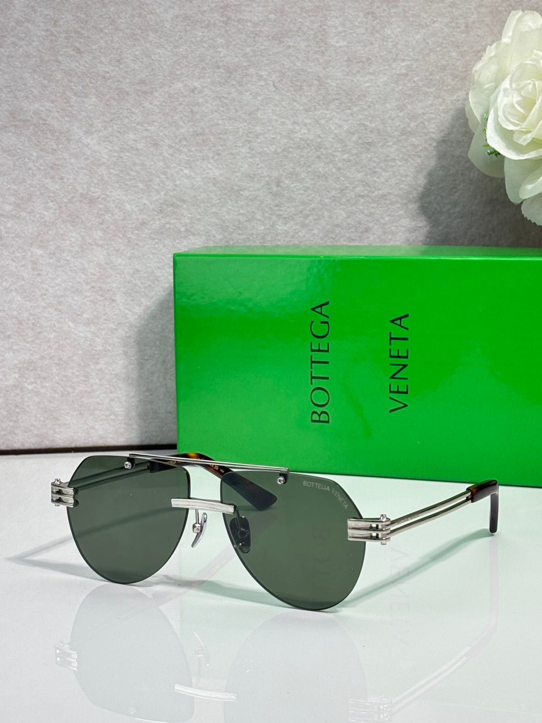 Bottega Veneta Glasses