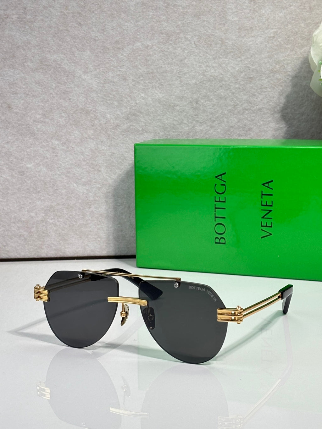 Bottega Veneta Glasses