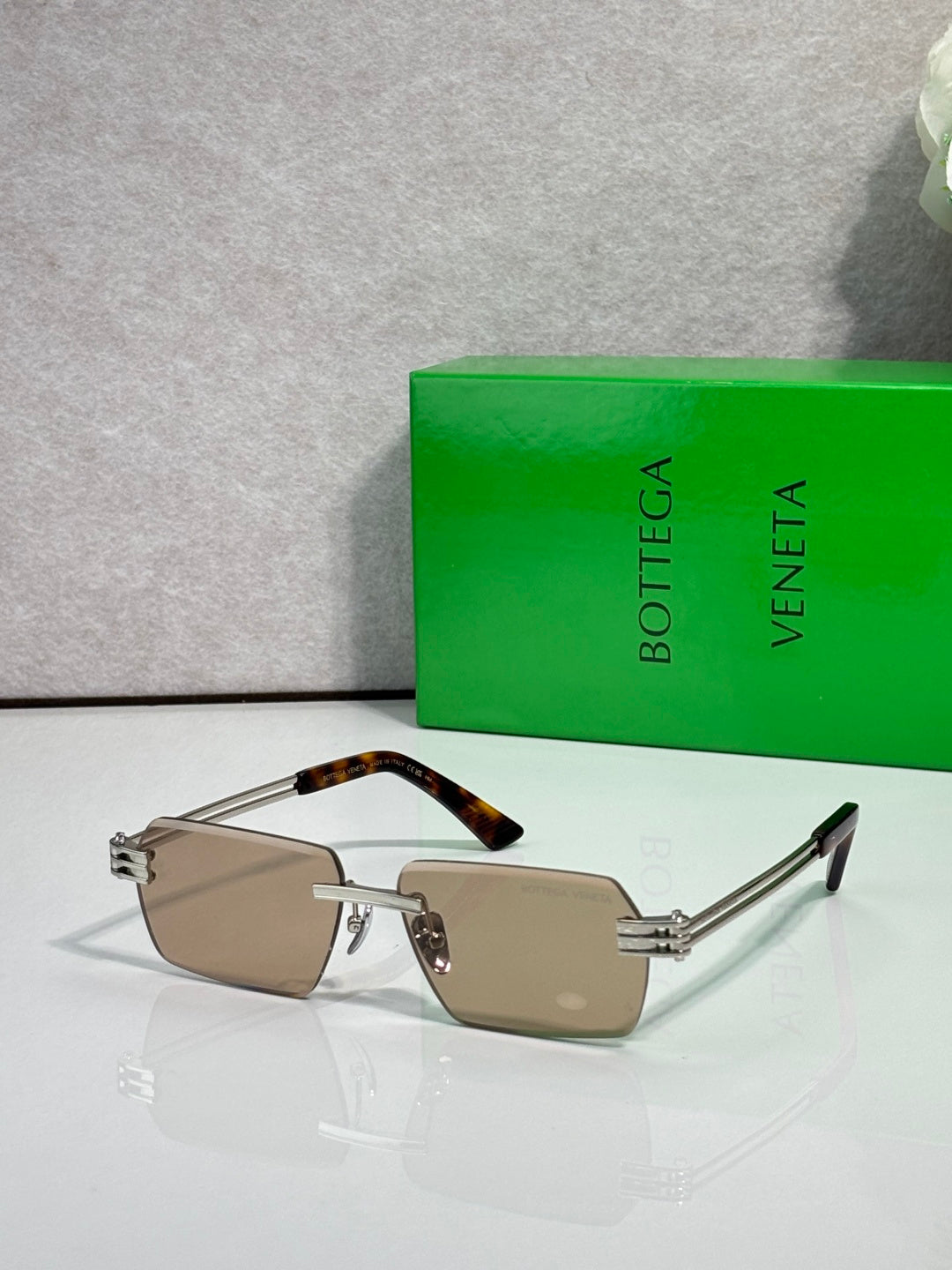 Bottega Veneta Glasses