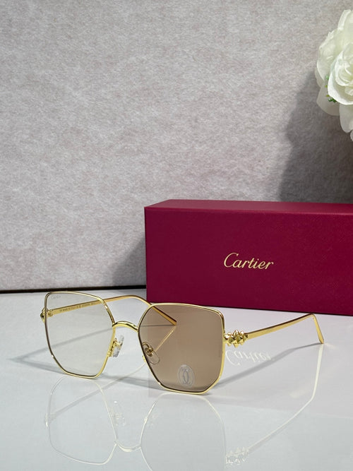 Rectangular sunglasses with gold frame and taupe-brown mirrored lenses