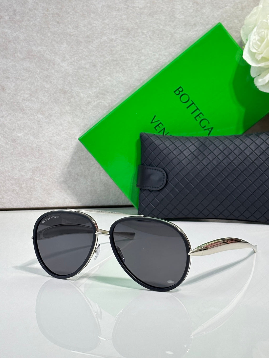 Bottega Veneta Glasses