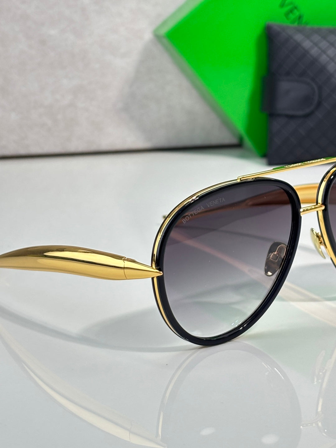 Bottega Veneta Glasses