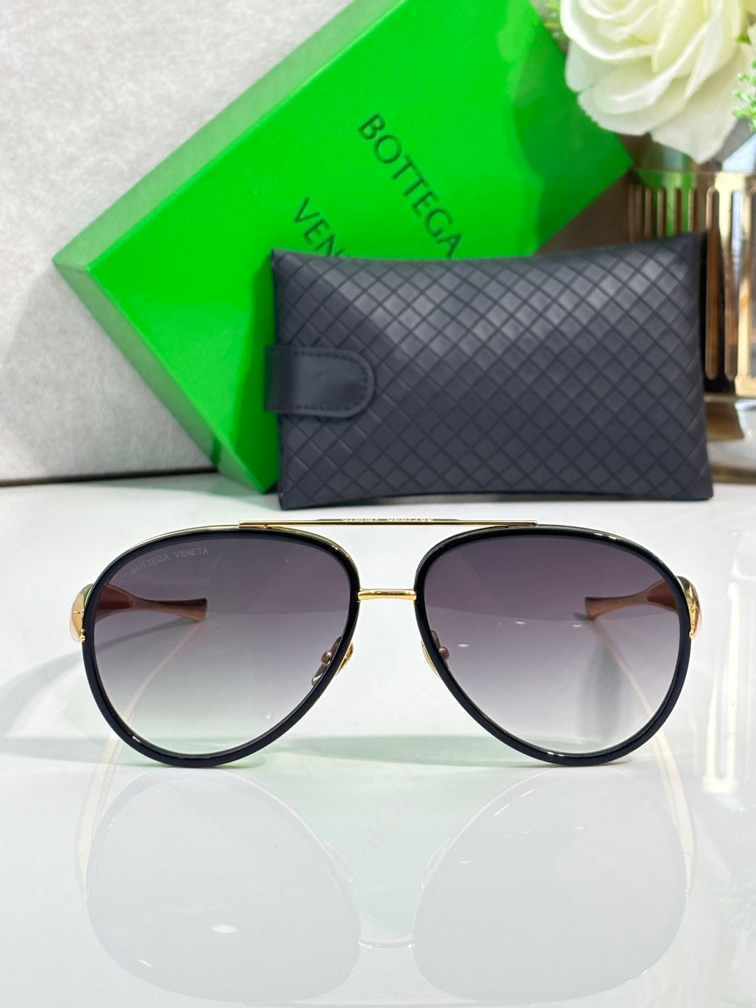 Bottega Veneta Glasses