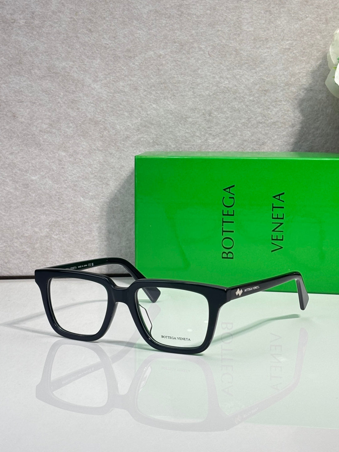 Bottega Veneta Glasses