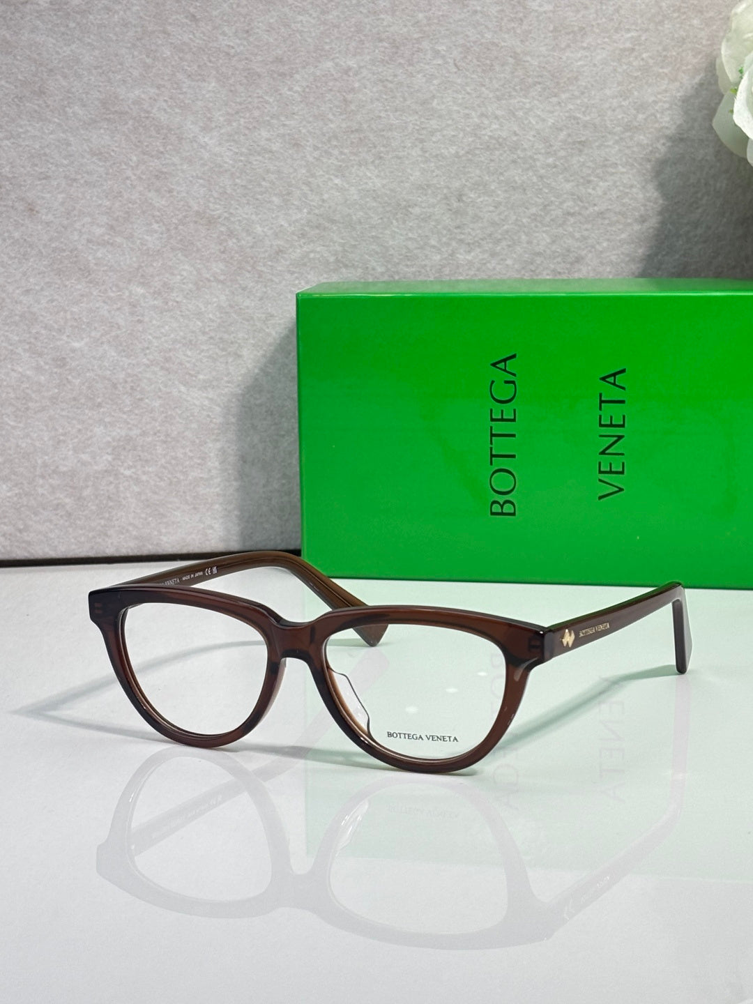 Bottega Veneta Glasses